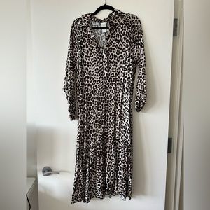H&M leopard shirt dress